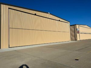 red-wing-airplane-hanger-02
